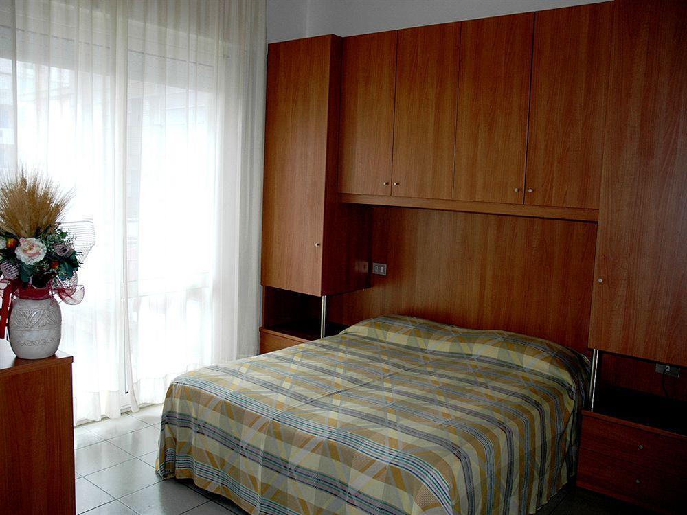 Pensione Villa Joli Lido di Jesolo Dış mekan fotoğraf
