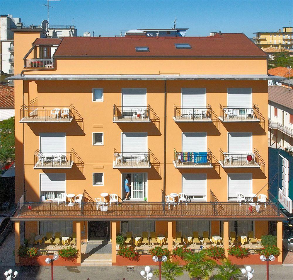 Pensione Villa Joli Lido di Jesolo Dış mekan fotoğraf